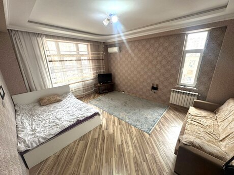1 otaqlı yeni tikili - Ağ şəhər q. - 52 m²