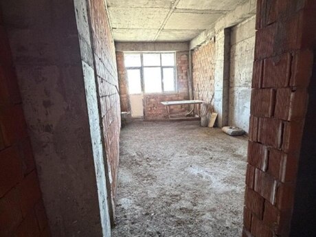 3-комн. новостройка - м. Нариман Нариманов - 128 м²
