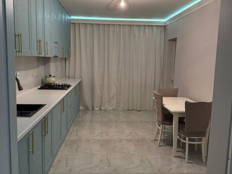 5 otaqlı köhnə tikili - Xalqlar Dostluğu m. - 120 m²