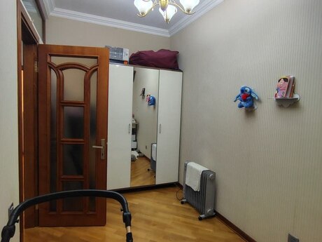 4 otaqlı yeni tikili - 28 May m. - 150 m²
