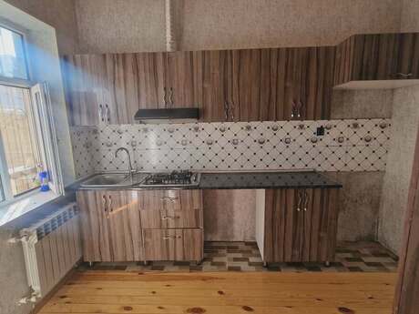 3 otaqlı həyət evi/bağ evi - Xırdalan - 80 m²