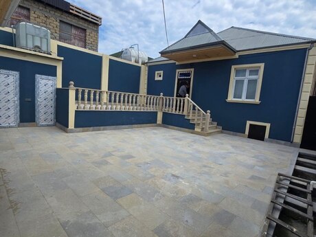4 otaqlı həyət evi/bağ evi - Binə q. - 120 m²