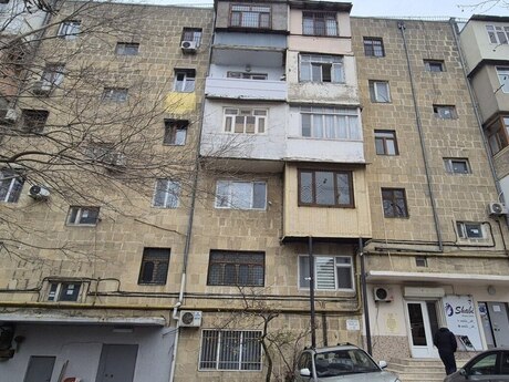 Объявление №6086483 - Баку, пос. Ясамал, 3-комн., 80 м², 2/5 этаж