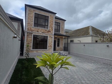 4 otaqlı həyət evi/bağ evi - Binə q. - 200 m²