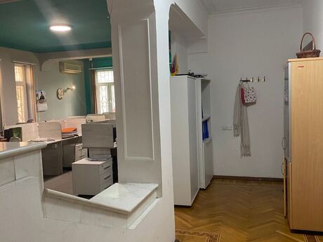 Obyekt - Nərimanov r. - 800 m²