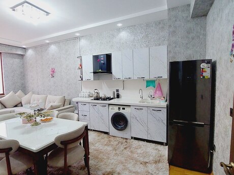 2 otaqlı mənzil, 52 m², Qara Qarayev: 175 000 ₼ 2