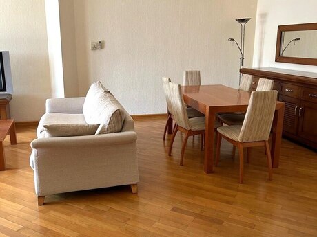 4 otaqlı yeni tikili - İçəri Şəhər m. - 230 m²