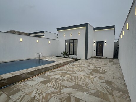 3 otaqlı həyət evi/bağ evi - Şüvəlan q. - 75 m²