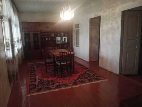 5 otaqlı həyət evi/bağ evi - Şamaxı - 100 m²