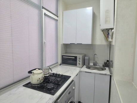 2 otaqlı köhnə tikili - Memar Əcəmi m. - 30 m²