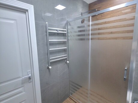 2 otaqlı köhnə tikili - Memar Əcəmi m. - 30 m²