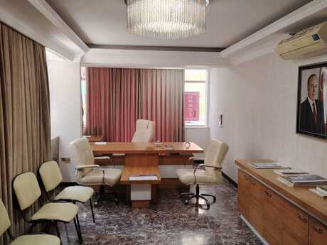 7-комн. офис - Насиминский  р. - 250 м²
