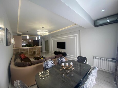 2-комн. новостройка - м. Шах Исмаил Хатаи - 74 м²