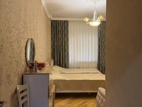 2-комн. новостройка - м. Насими - 110 м²