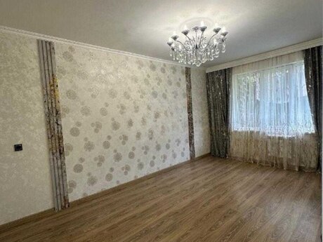 2 otaqlı köhnə tikili - 20 Yanvar m. - 35 m²