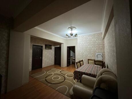 4 otaqlı yeni tikili - İnşaatçılar m. - 120 m²
