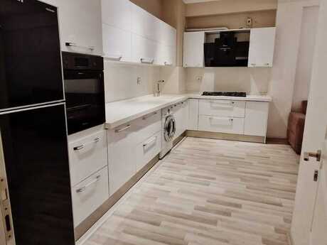 Аренда: 3-комнатная квартира, 100 м², 20 Yanvar: 800 ₼/мес 3