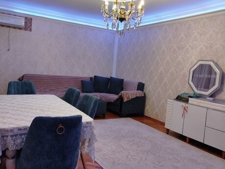 4 otaqlı köhnə tikili - Qaraçuxur q. - 110 m²