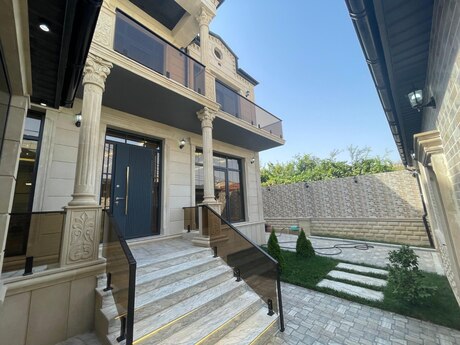 6 otaqlı həyət evi/bağ evi - Qaraçuxur q. - 220 m²