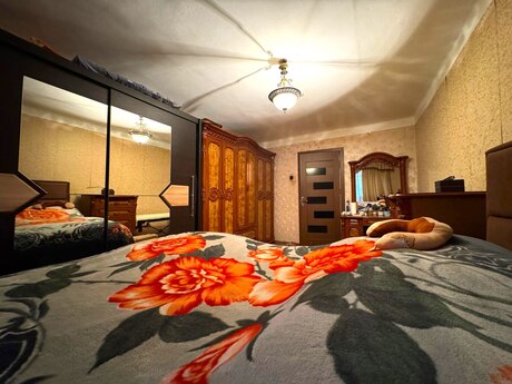 3 otaqlı köhnə tikili - Neftçilər m. - 65 m²