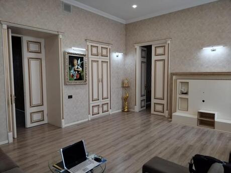 3 otaqlı ofis - 28 May m. - 100 m²
