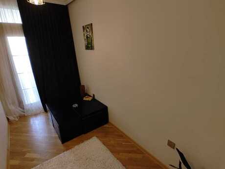 2 otaqlı köhnə tikili - Badamdar q. - 40 m²