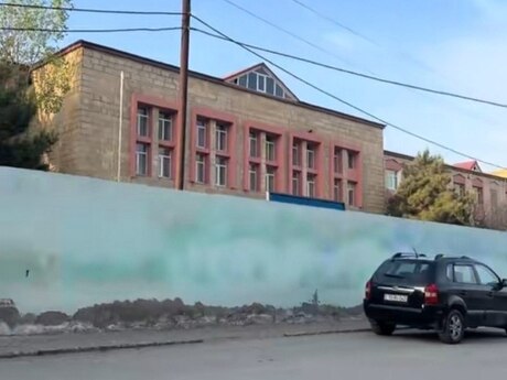 2 otaqlı köhnə tikili - Lökbatan q. - 57 m²