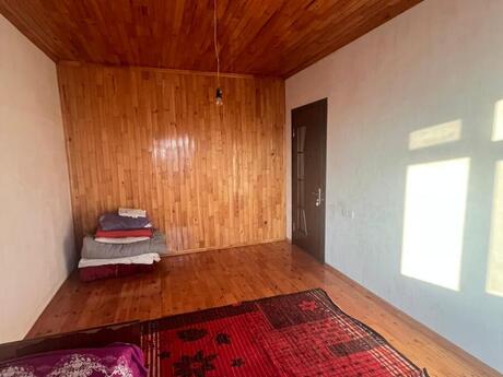 3 otaqlı həyət evi/bağ evi - Qala q. - 85 m²