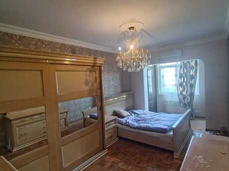 4 otaqlı köhnə tikili - Nəsimi m. - 110 m²
