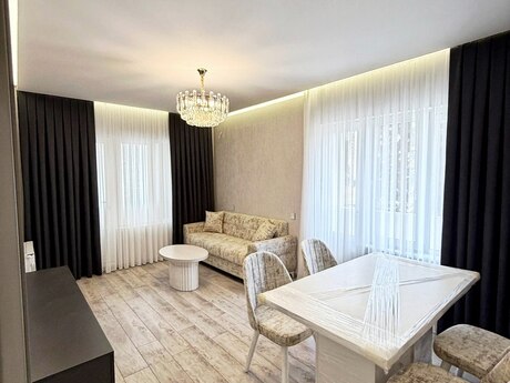 3 otaqlı köhnə tikili - Əhmədli m. - 85 m²