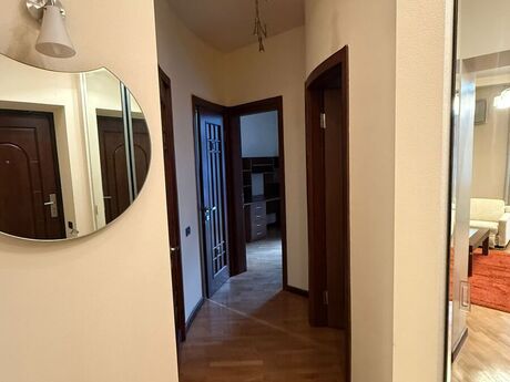 3 otaqlı köhnə tikili - 28 May m. - 80 m²