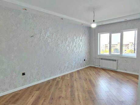 2-комн. вторичка - м. Ахмедлы - 60 м²