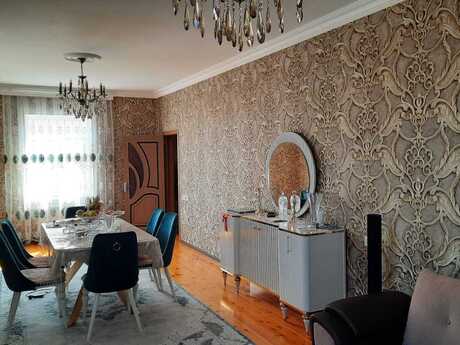 6 otaqlı həyət evi/bağ evi - Görədil q. - 199 m²