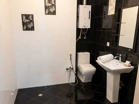 2 otaqlı köhnə tikili - Yeni Günəşli q. - 46 m²