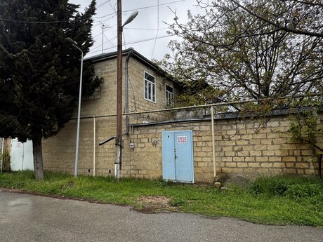 5 otaqlı həyət evi/bağ evi - Şamaxı - 250 m²
