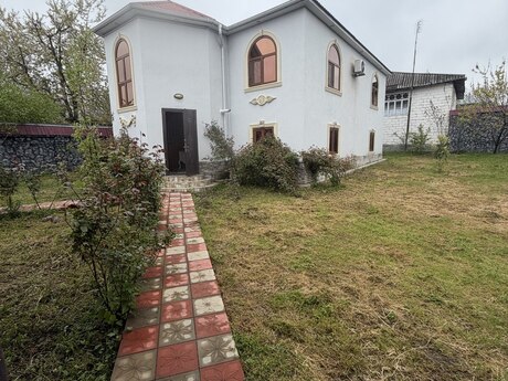 4 otaqlı həyət evi/bağ evi - Qəbələ - 120 m²