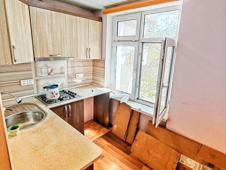 2 otaqlı köhnə tikili - Sumqayıt - 46 m²