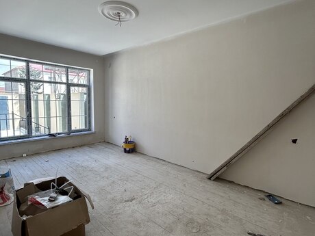 3 otaqlı həyət evi/bağ evi - Hövsan q. - 250 m²