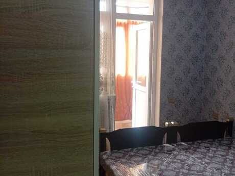 2 otaqlı köhnə tikili - Yeni Günəşli q. - 40 m²