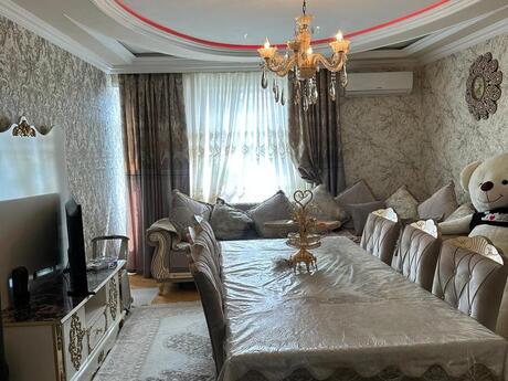 4 otaqlı köhnə tikili - Binə q. - 110 m²