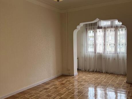 4 otaqlı köhnə tikili - Əhmədli m. - 100 m²