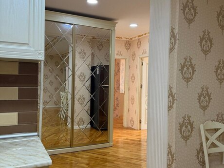 3 otaqlı yeni tikili - Xətai r. - 92.5 m²