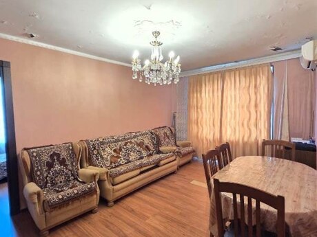 2 otaqlı köhnə tikili - Elmlər Akademiyası m. - 48 m²