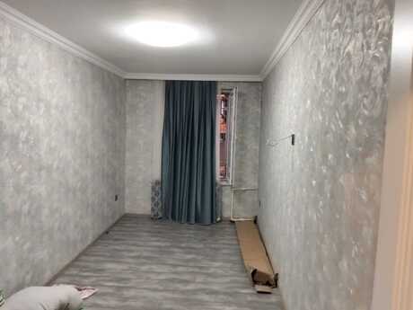 2 otaqlı köhnə tikili - Azadlıq Prospekti m. - 53 m²