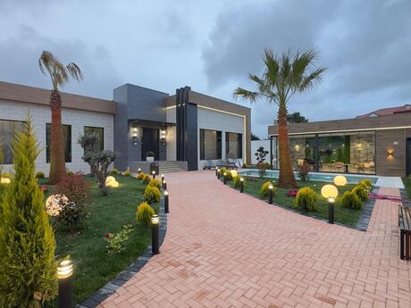 5 otaqlı həyət evi/bağ evi - Mərdəkan q. - 350 m²