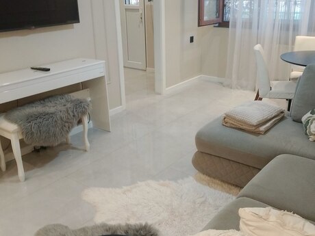 2 otaqlı köhnə tikili - Memar Əcəmi m. - 55 m²