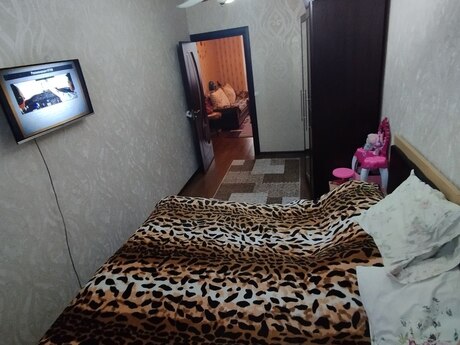 2 otaqlı köhnə tikili - Memar Əcəmi m. - 54 m²