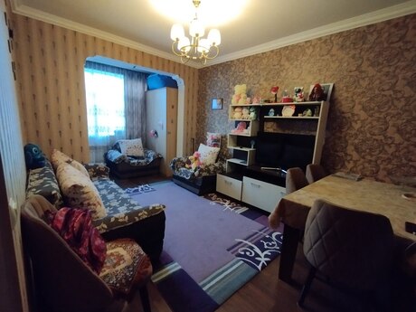 2 otaqlı köhnə tikili - Memar Əcəmi m. - 54 m²