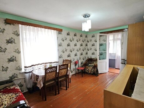 1 otaqlı köhnə tikili - Qara Qarayev m. - 33 m²