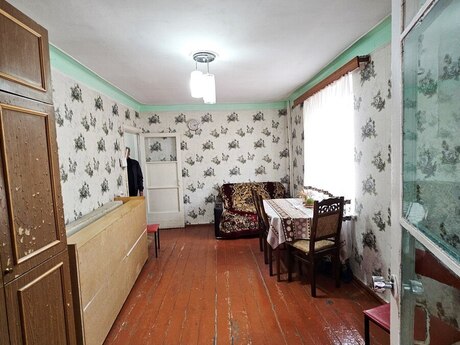 1 otaqlı köhnə tikili - Qara Qarayev m. - 33 m²